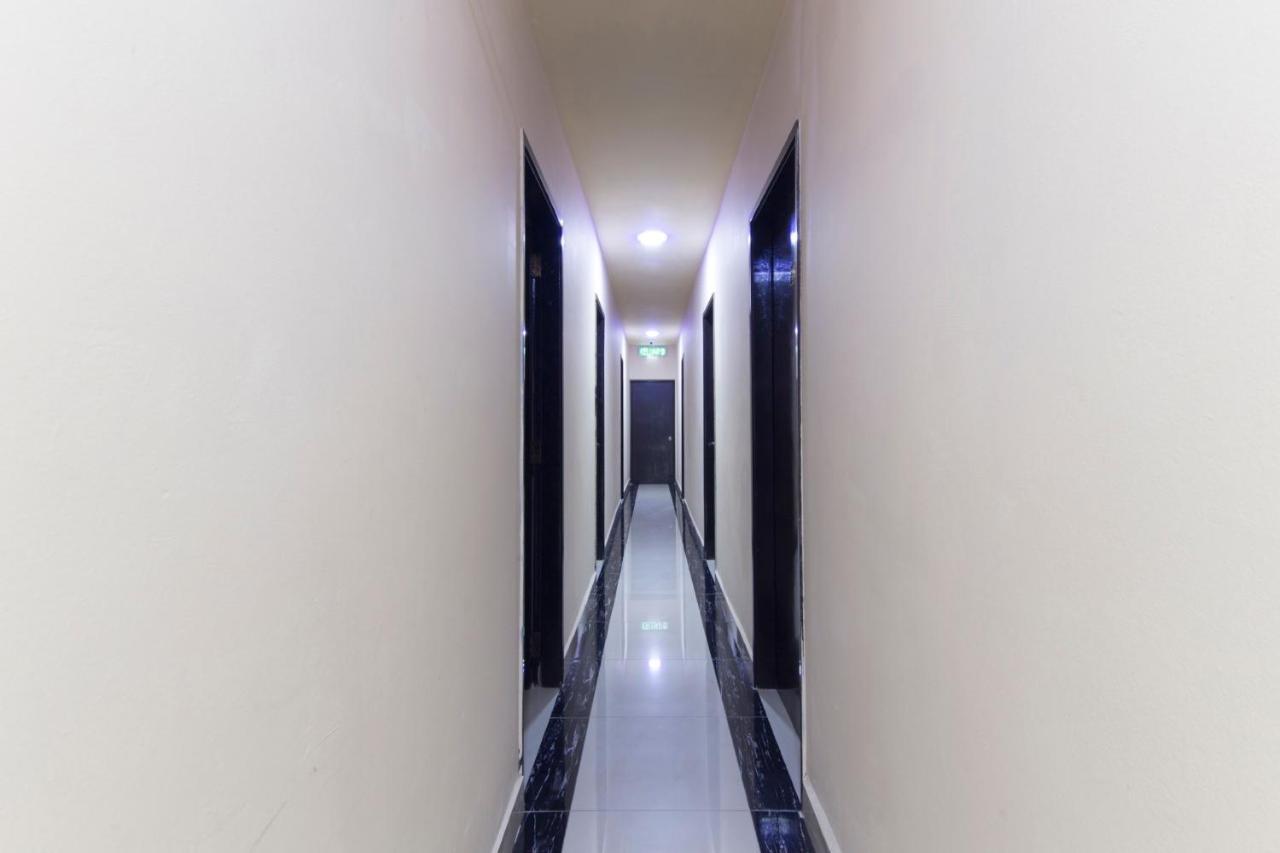 קואלה לומפור Oyo 697 Niche Valley Hotel מראה חיצוני תמונה