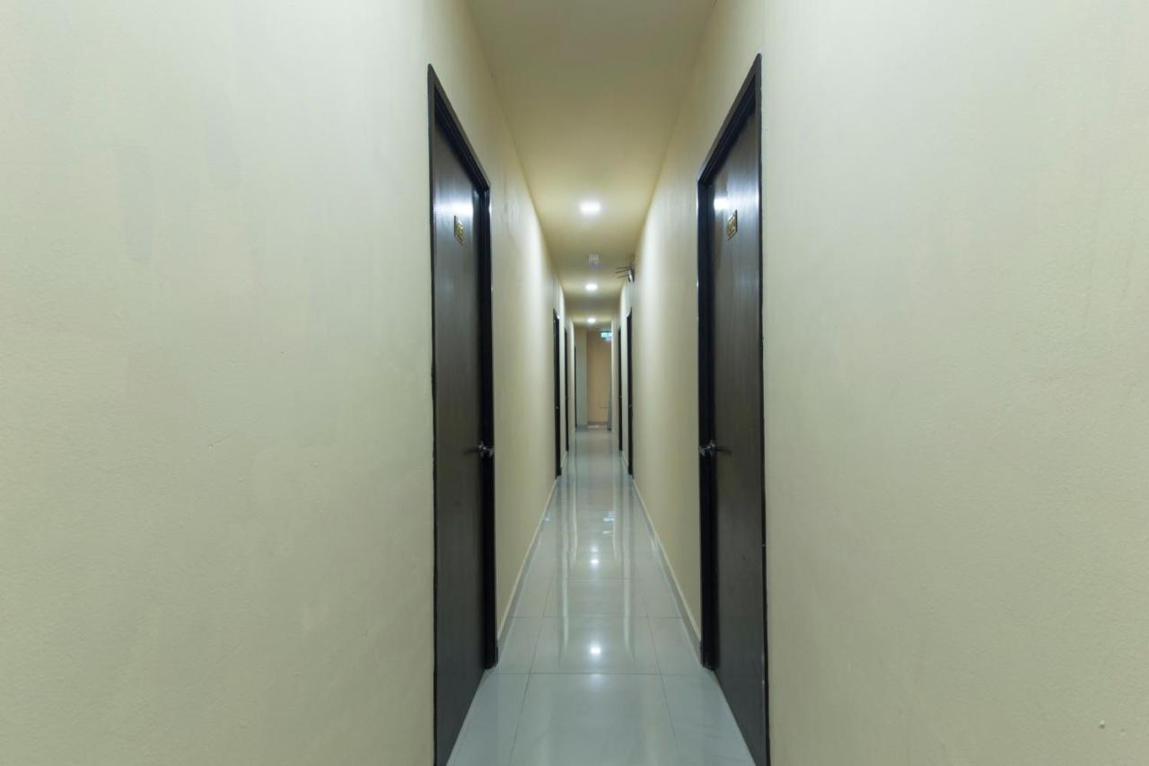 קואלה לומפור Oyo 697 Niche Valley Hotel מראה חיצוני תמונה